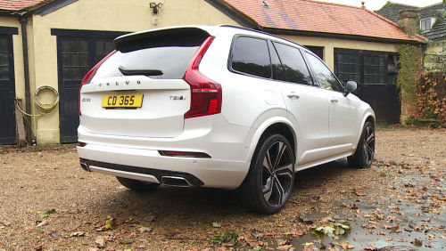 VOLVO XC90 ESTATE 2.0 B5P Plus Edition Dark 5dr AWD Geartronic view 5